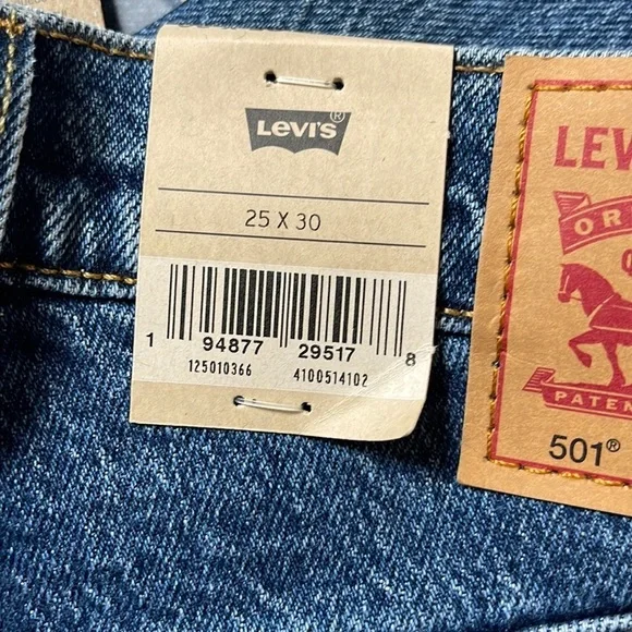 501® ORIGINAL FIT WOMEN'S JEANS “25 X 30”